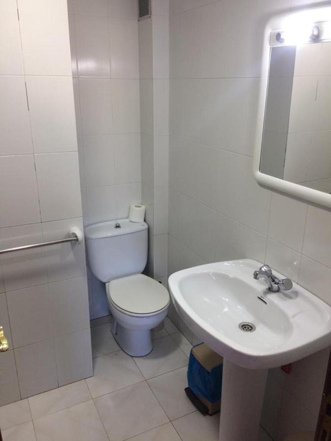 Albergue Hostal Telmo Tui Eksteriør billede