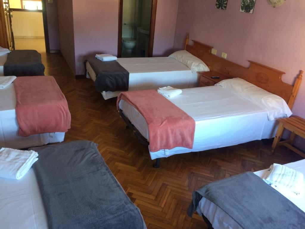 Albergue Hostal Telmo Tui Eksteriør billede